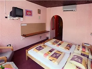 Detty Panzio Hotel Budapest